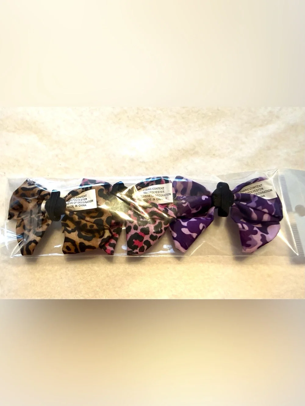 Small Pet Accessory Bundle-Pearl Rhinestone Dog Necklace, 3 animal print bows